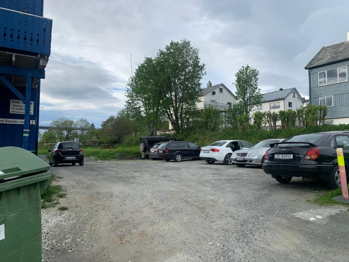 Anna's Apartment, Tromsdalen Апартаменты *
